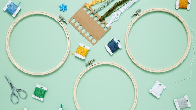 zestaw nici i tamborek